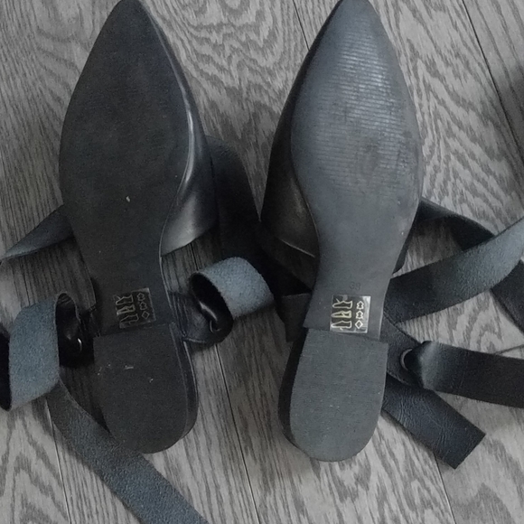 Beautiful genuine leather shoes by free people - Picture 7 of 12